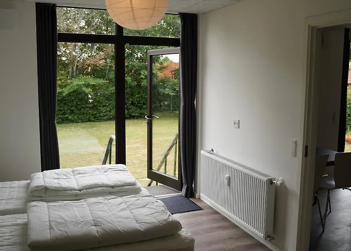 Holiday Apartments Tonder Апартаменты *